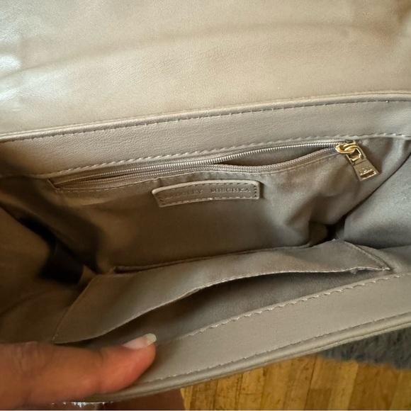 BADGLEY MISCHKIA Quilted Crossbody - Picture 3 of 12